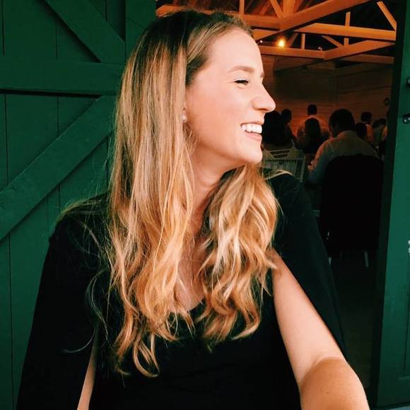 Meet your Posher, Sara - Picture 1 of 1